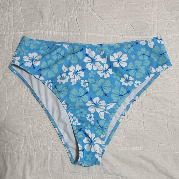 Hibiscus tankinie set blue white new no tag XL floral - Picture 9 of 9